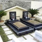 Mộ nam để bên trái hay bên phải